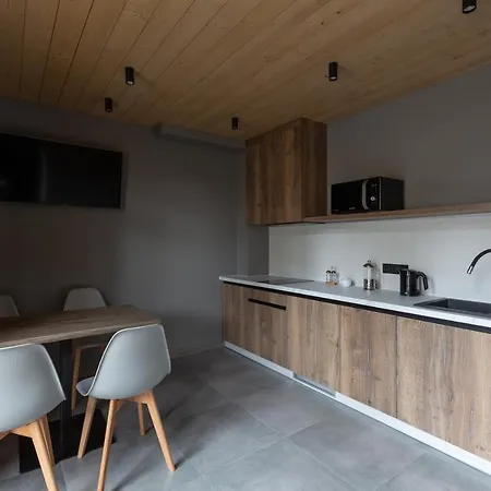 Panorama Apartment *